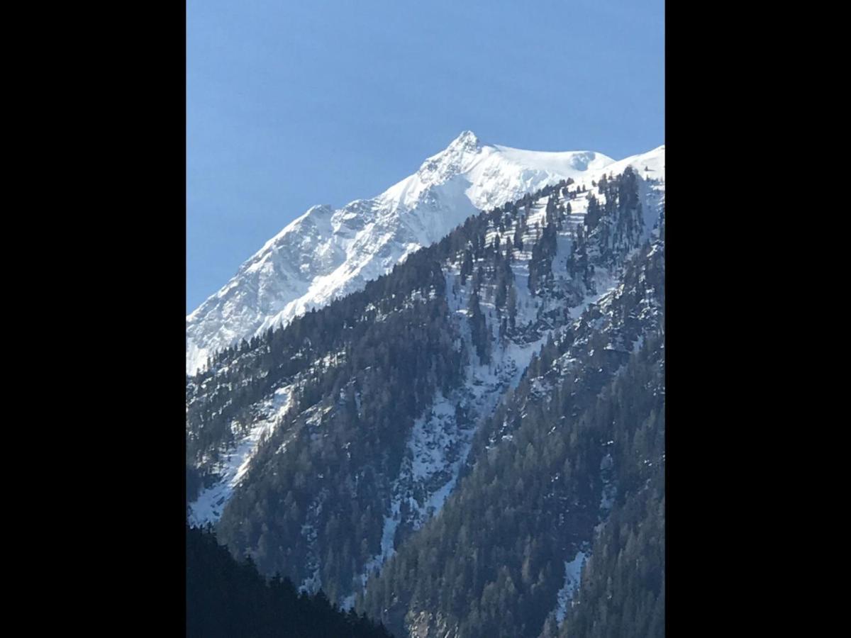 Stilfser Haeuschen Mit Blick Auf Koenig Ortler Villa Luaran gambar