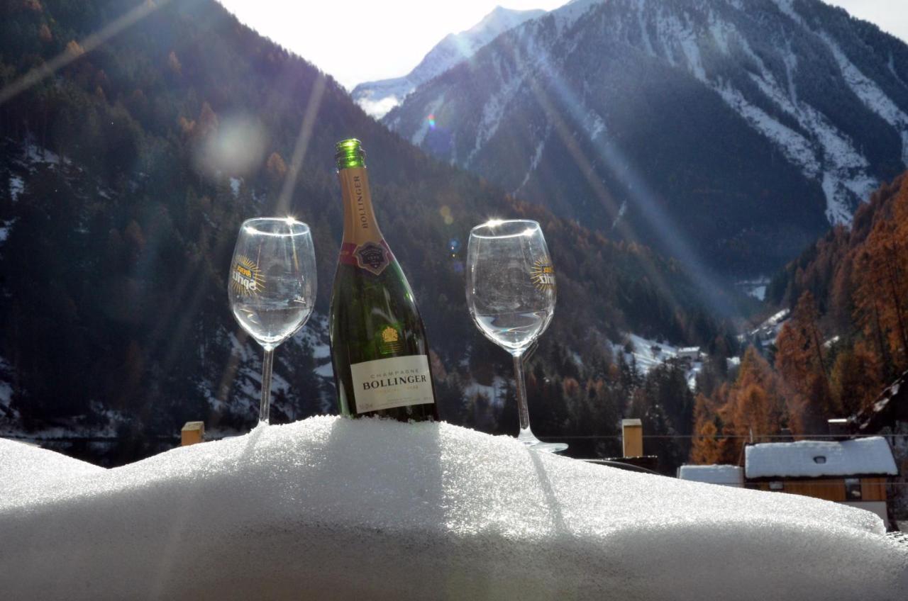 Stilfser Haeuschen Mit Blick Auf Koenig Ortler Villa Luaran gambar